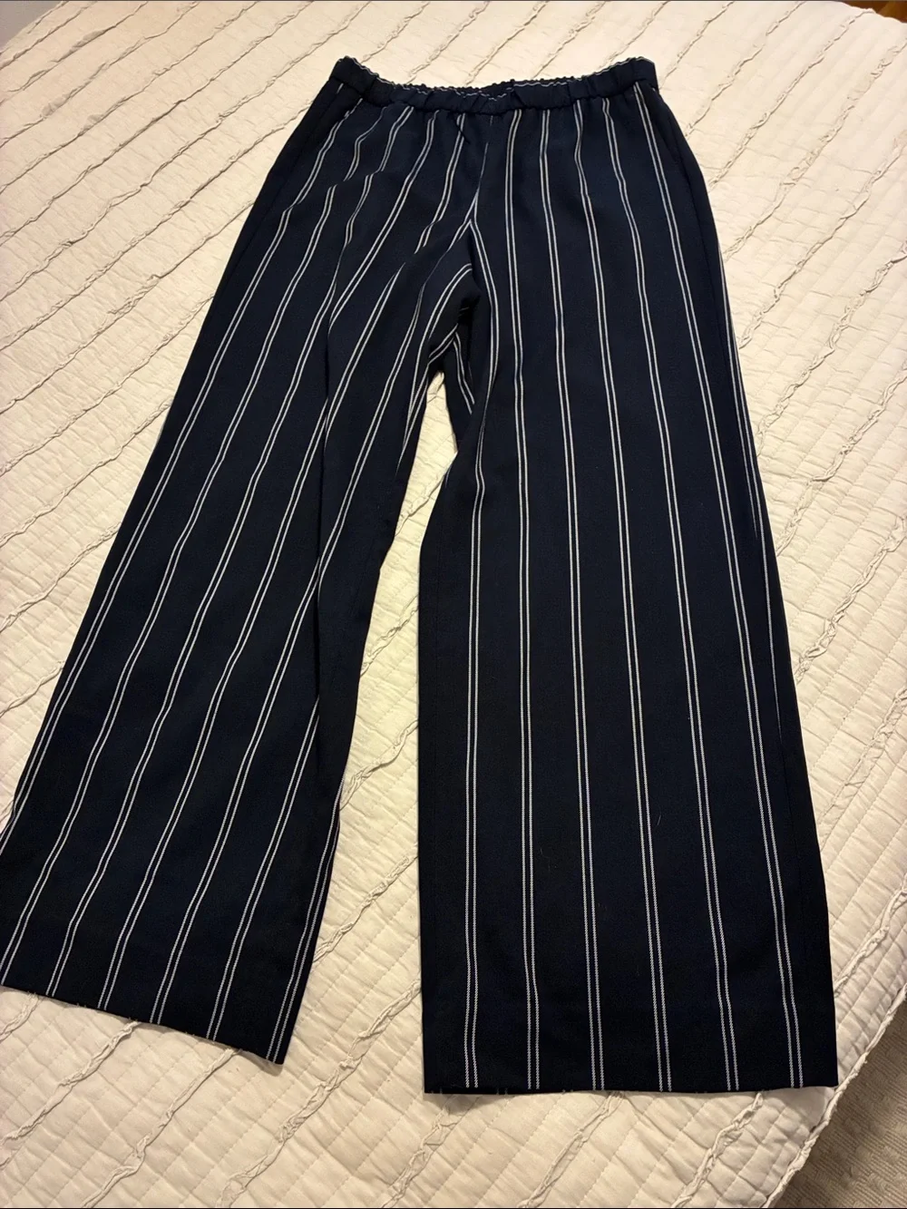 Banana Republic Navy Blue Pinstripe Pull-On Trousers